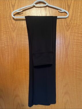 BNWT Dex Women’s Black Straight Leg Pants/Leggings
